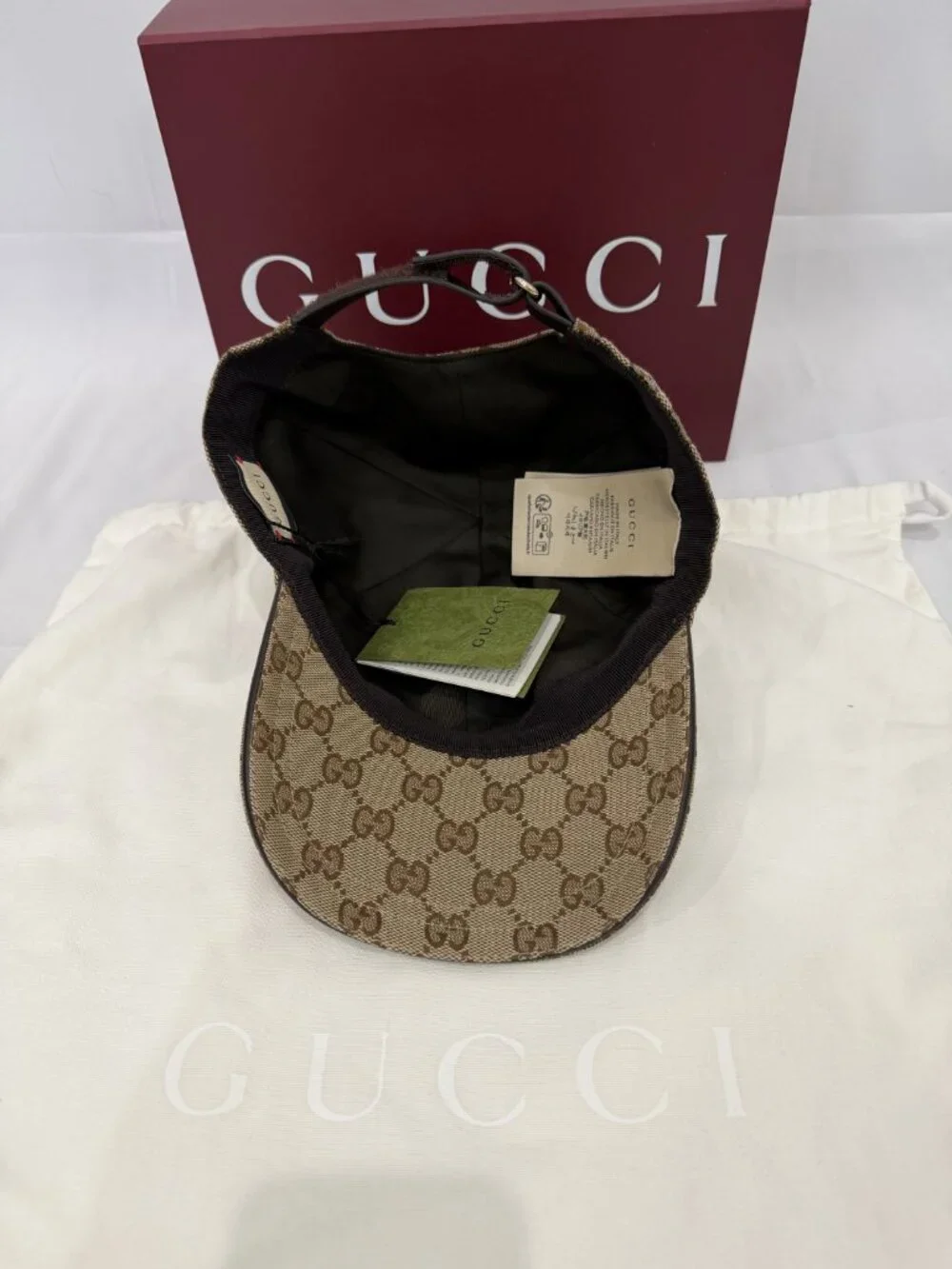 Gucci Original GG Supreme Beige Ebony Baseball Cap S NWT